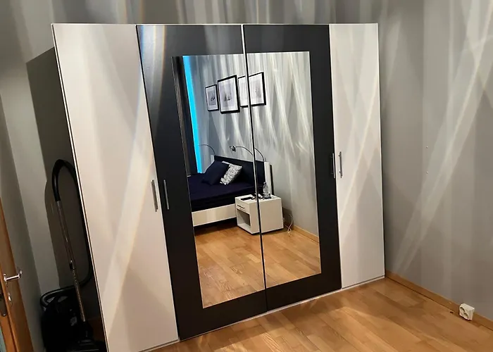 Modern In The Heart Of Comtemporary